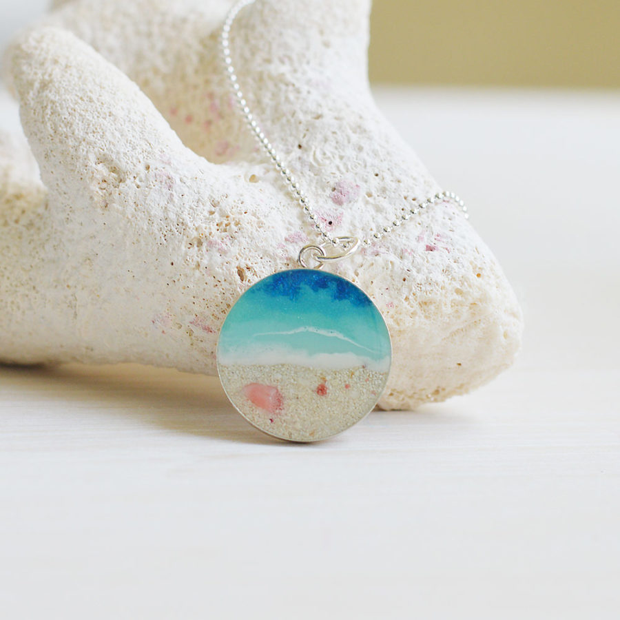 Sand & Sea Round Necklace